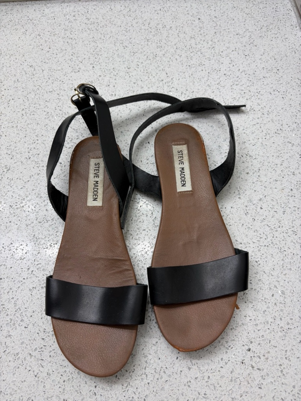 Steve Madden Black Leather Strap Flat Sandals